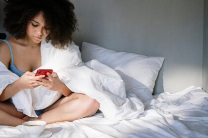 Erros que acompanhantes cometem ao anunciar online e como evitar